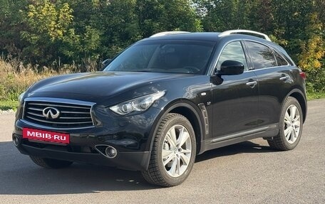 Infiniti QX70, 2016 год, 2 500 000 рублей, 3 фотография