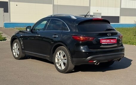 Infiniti QX70, 2016 год, 2 500 000 рублей, 8 фотография