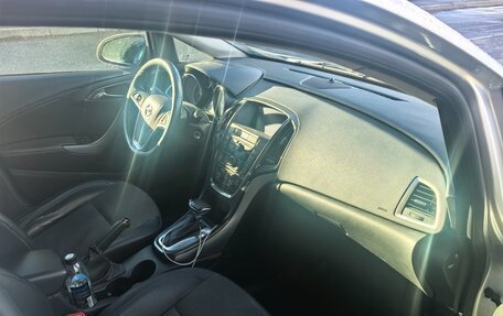 Opel Astra J, 2012 год, 880 000 рублей, 2 фотография