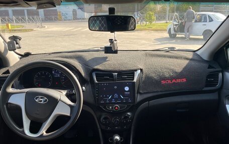 Hyundai Solaris II рестайлинг, 2015 год, 785 000 рублей, 6 фотография