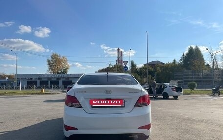 Hyundai Solaris II рестайлинг, 2015 год, 785 000 рублей, 3 фотография