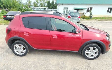 Renault Sandero II рестайлинг, 2017 год, 850 000 рублей, 3 фотография