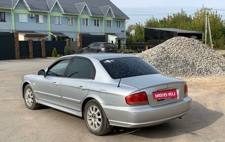 Hyundai Sonata IV рестайлинг, 2005 год, 275 000 рублей, 3 фотография