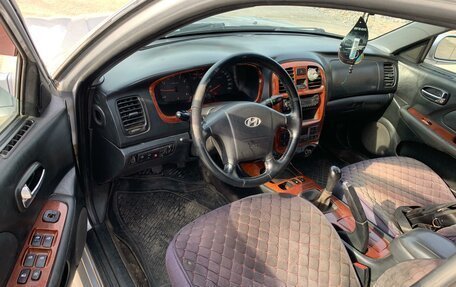 Hyundai Sonata IV рестайлинг, 2005 год, 275 000 рублей, 9 фотография