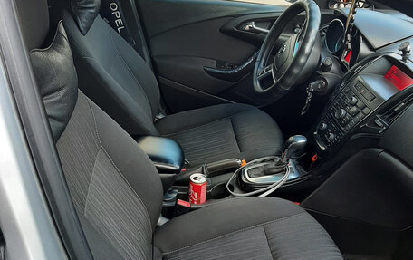 Opel Astra J, 2011 год, 620 000 рублей, 9 фотография