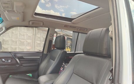 Mitsubishi Pajero IV, 2011 год, 1 770 000 рублей, 5 фотография