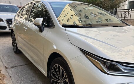 Toyota Corolla, 2020 год, 2 100 000 рублей, 3 фотография