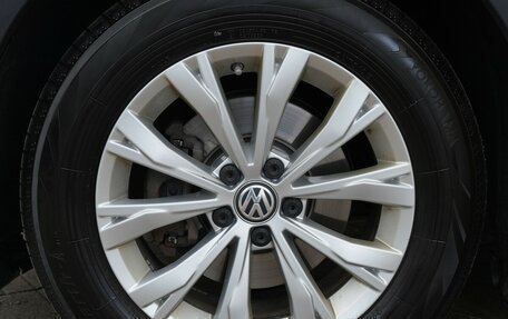 Volkswagen Tiguan II, 2017 год, 1 820 000 рублей, 17 фотография
