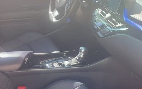 Toyota C-HR I рестайлинг, 2021 год, 1 829 000 рублей, 17 фотография