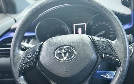 Toyota C-HR I рестайлинг, 2021 год, 1 829 000 рублей, 22 фотография