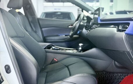 Toyota C-HR I рестайлинг, 2021 год, 1 829 000 рублей, 20 фотография