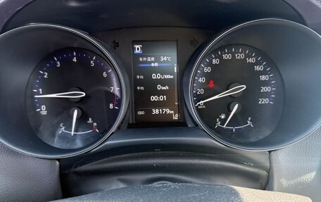 Toyota C-HR I рестайлинг, 2021 год, 1 829 000 рублей, 21 фотография