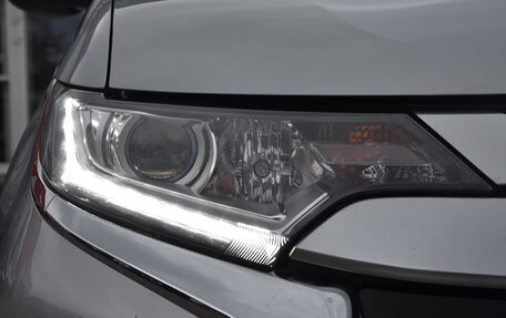 Mitsubishi Outlander III рестайлинг 3, 2021 год, 2 550 000 рублей, 12 фотография