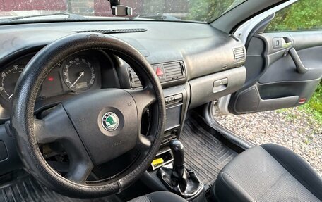 Skoda Octavia IV, 2010 год, 500 000 рублей, 4 фотография