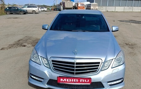 Mercedes-Benz E-Класс, 2012 год, 1 690 000 рублей, 6 фотография