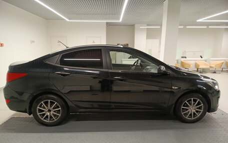 Hyundai Solaris II рестайлинг, 2014 год, 721 000 рублей, 4 фотография