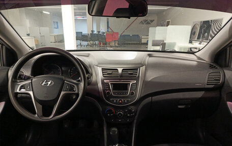 Hyundai Solaris II рестайлинг, 2014 год, 721 000 рублей, 14 фотография