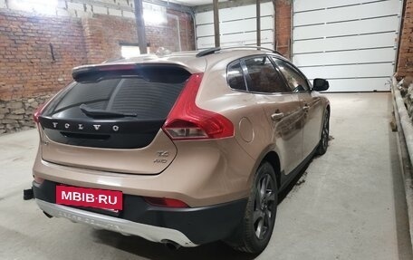 Volvo V40 II рестайлинг, 2014 год, 1 900 000 рублей, 5 фотография