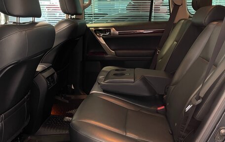 Lexus GX II, 2019 год, 5 600 000 рублей, 13 фотография