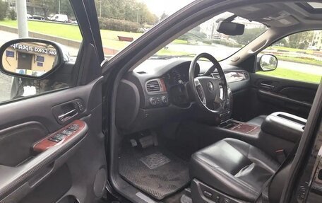 Chevrolet Tahoe III, 2013 год, 2 600 000 рублей, 7 фотография