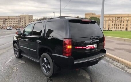 Chevrolet Tahoe III, 2013 год, 2 600 000 рублей, 2 фотография