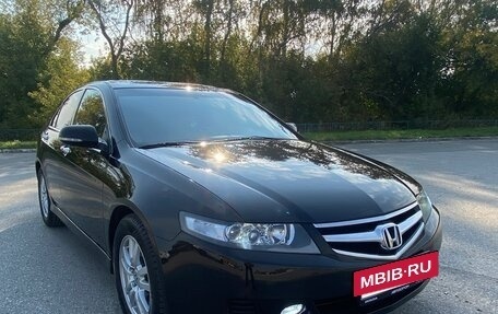 Honda Accord VII рестайлинг, 2007 год, 1 050 000 рублей, 2 фотография