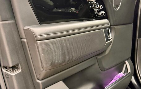 Land Rover Range Rover IV рестайлинг, 2018 год, 3 фотография