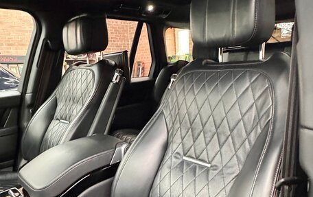 Land Rover Range Rover IV рестайлинг, 2018 год, 12 фотография