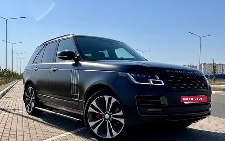 Land Rover Range Rover IV рестайлинг, 2018 год, 21 фотография