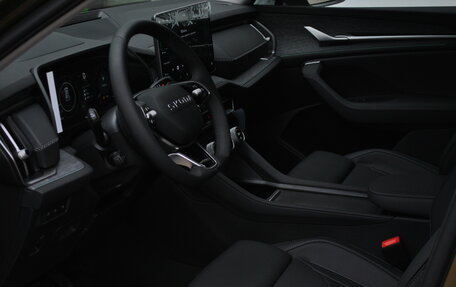 Skoda Kodiaq, 2025 год, 5 350 000 рублей, 10 фотография