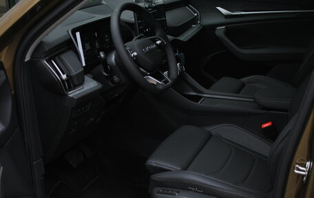 Skoda Kodiaq, 2025 год, 5 350 000 рублей, 9 фотография
