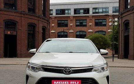 Toyota Camry, 2016 год, 2 200 000 рублей, 5 фотография