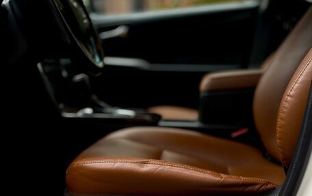 Toyota Camry, 2016 год, 2 200 000 рублей, 16 фотография