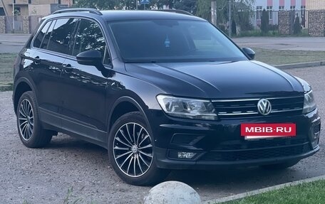 Volkswagen Tiguan II, 2018 год, 2 230 000 рублей, 4 фотография