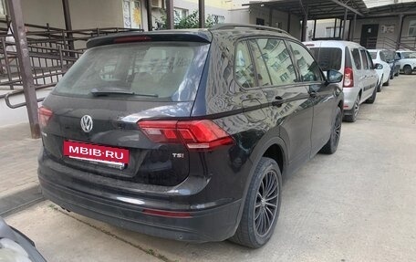 Volkswagen Tiguan II, 2018 год, 2 230 000 рублей, 7 фотография