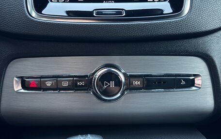 Volvo XC90 II рестайлинг, 2020 год, 4 249 000 рублей, 19 фотография
