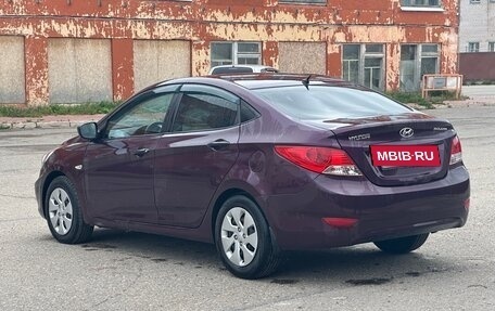 Hyundai Solaris II рестайлинг, 2011 год, 555 000 рублей, 6 фотография
