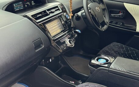 Toyota Prius Alpha I (ZVW40/41), 2017 год, 1 810 000 рублей, 9 фотография