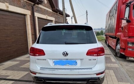 Volkswagen Touareg III, 2015 год, 4 100 000 рублей, 2 фотография