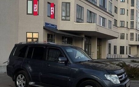 Mitsubishi Pajero IV, 2007 год, 1 400 000 рублей, 2 фотография