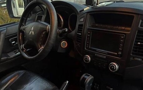 Mitsubishi Pajero IV, 2007 год, 1 400 000 рублей, 7 фотография