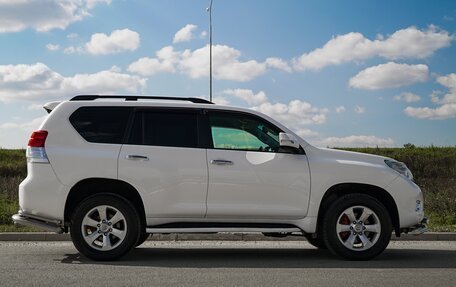 Toyota Land Cruiser Prado 150 рестайлинг 2, 2010 год, 3 000 000 рублей, 10 фотография