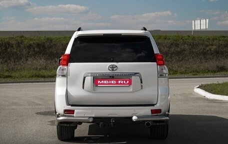 Toyota Land Cruiser Prado 150 рестайлинг 2, 2010 год, 3 000 000 рублей, 4 фотография