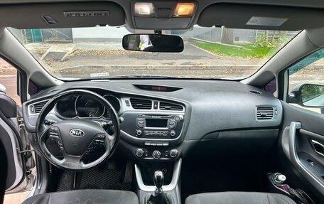 KIA cee'd III, 2012 год, 980 000 рублей, 12 фотография