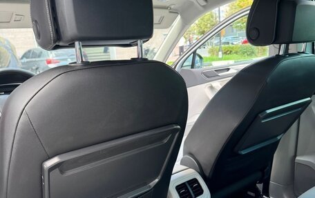 Volkswagen Tiguan II, 2018 год, 2 500 000 рублей, 6 фотография