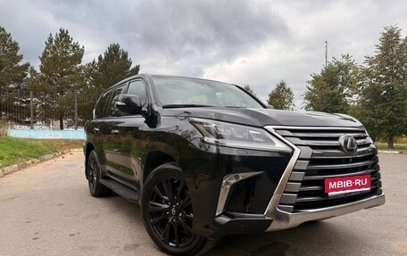 Lexus LX III, 2021 год, 9 300 000 рублей, 1 фотография