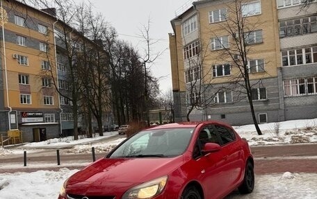 Opel Astra J, 2012 год, 700 000 рублей, 2 фотография