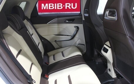 FAW Bestune T77, 2022 год, 1 445 000 рублей, 12 фотография