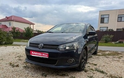 Volkswagen Polo VI (EU Market), 2011 год, 700 000 рублей, 1 фотография