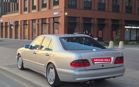 Mercedes-Benz E-Класс AMG, 1997 год, 2 200 000 рублей, 4 фотография